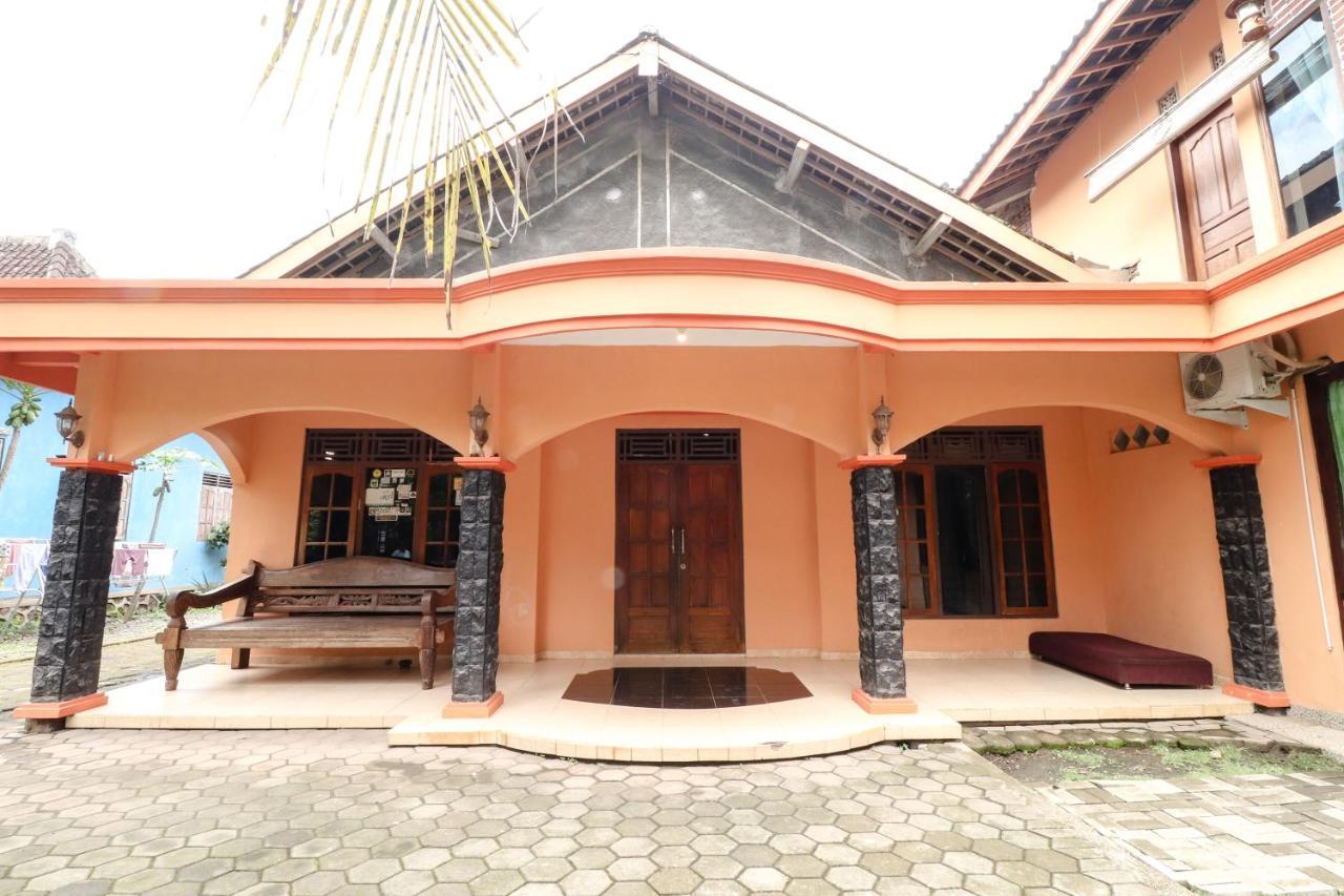 Nurudin House Apartment Magelang Luaran gambar